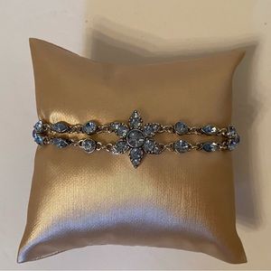 GIVENCHY BRACELET LINKS SILVER TONE BLUE FACETED CRYSTAL FLOWER SIGNED 7” LUXURY